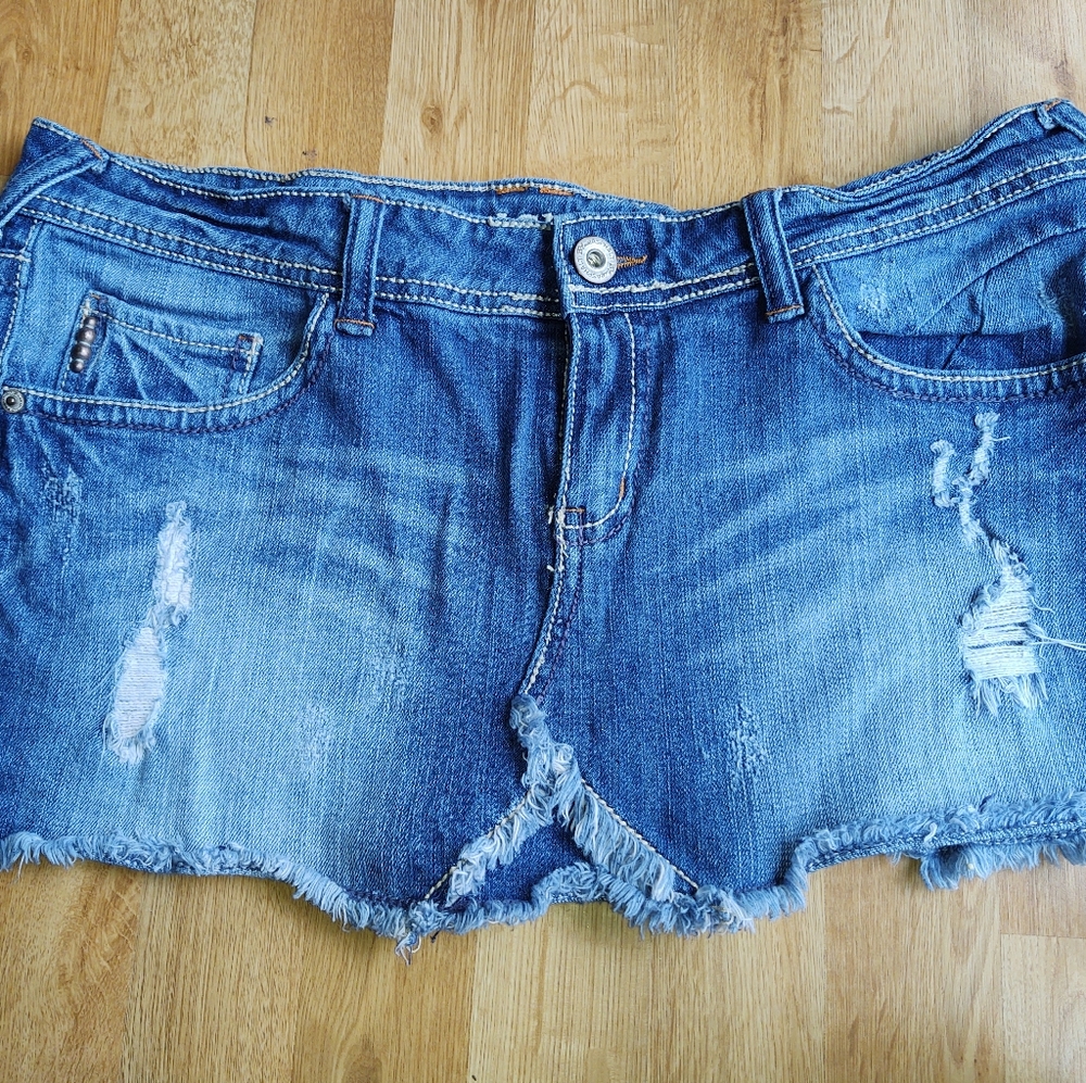 NWOT Blu Asphalt short jean skirt size 15
